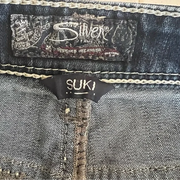 Silver Jeans Indigo Cropped Women's Jeans - Picture 5 of 8